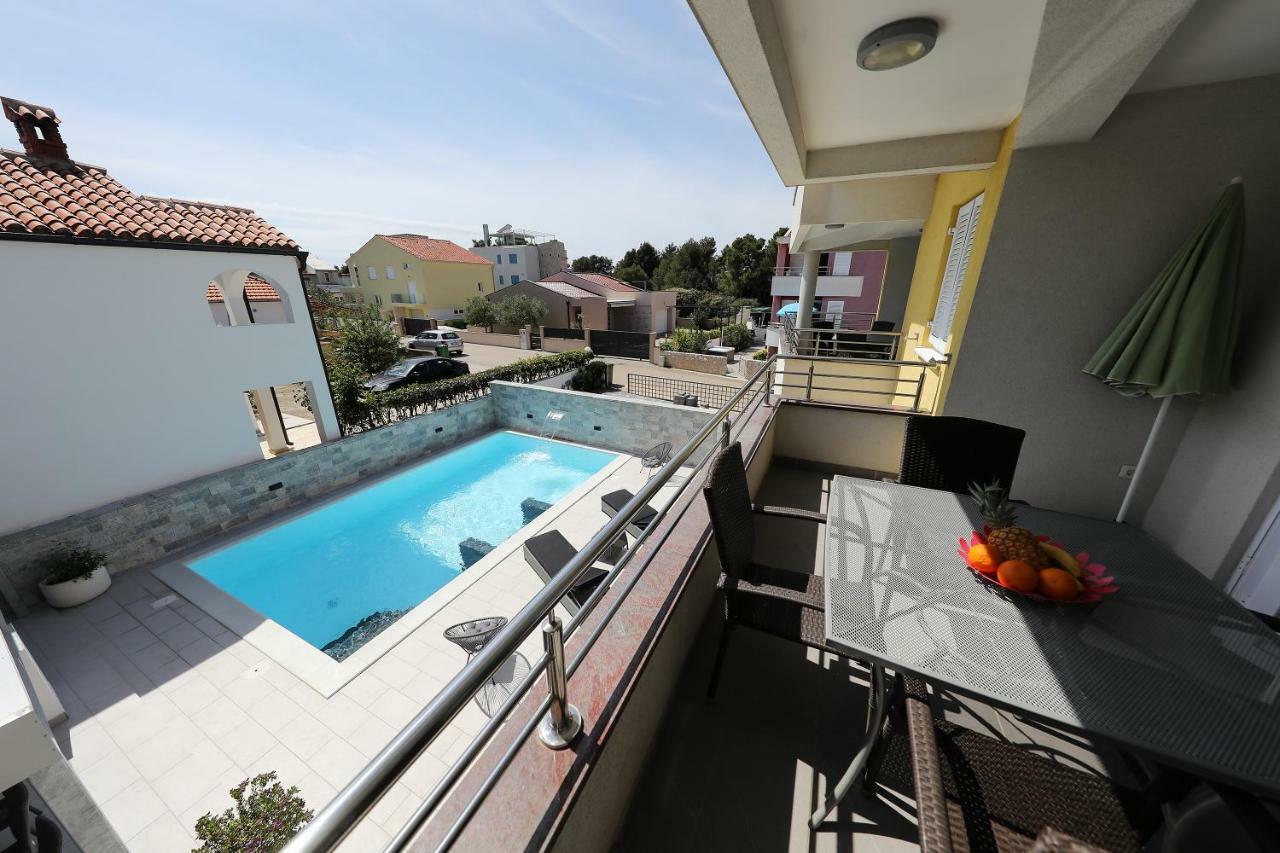 Luxury Villa Nada With Pool Petrcane Exterior photo